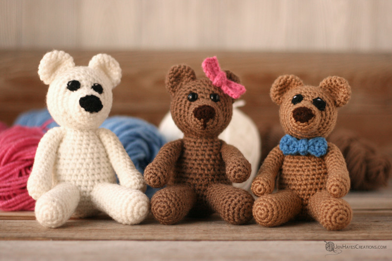 Free Plush Yarn Teddy Bear Crochet Pattern - The Friendly Red Fox